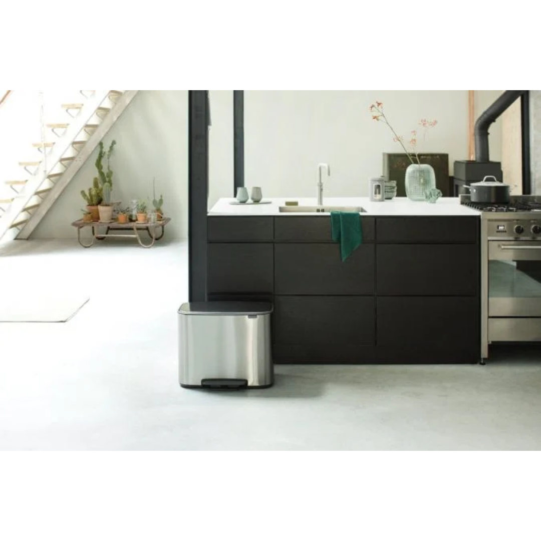 16-10682_brabantia_Bo Treteimer 11l+23l_Mattstahl_3 16-10682_brabantia_Bo Treteimer 11l+23l_Mattstahl_3
