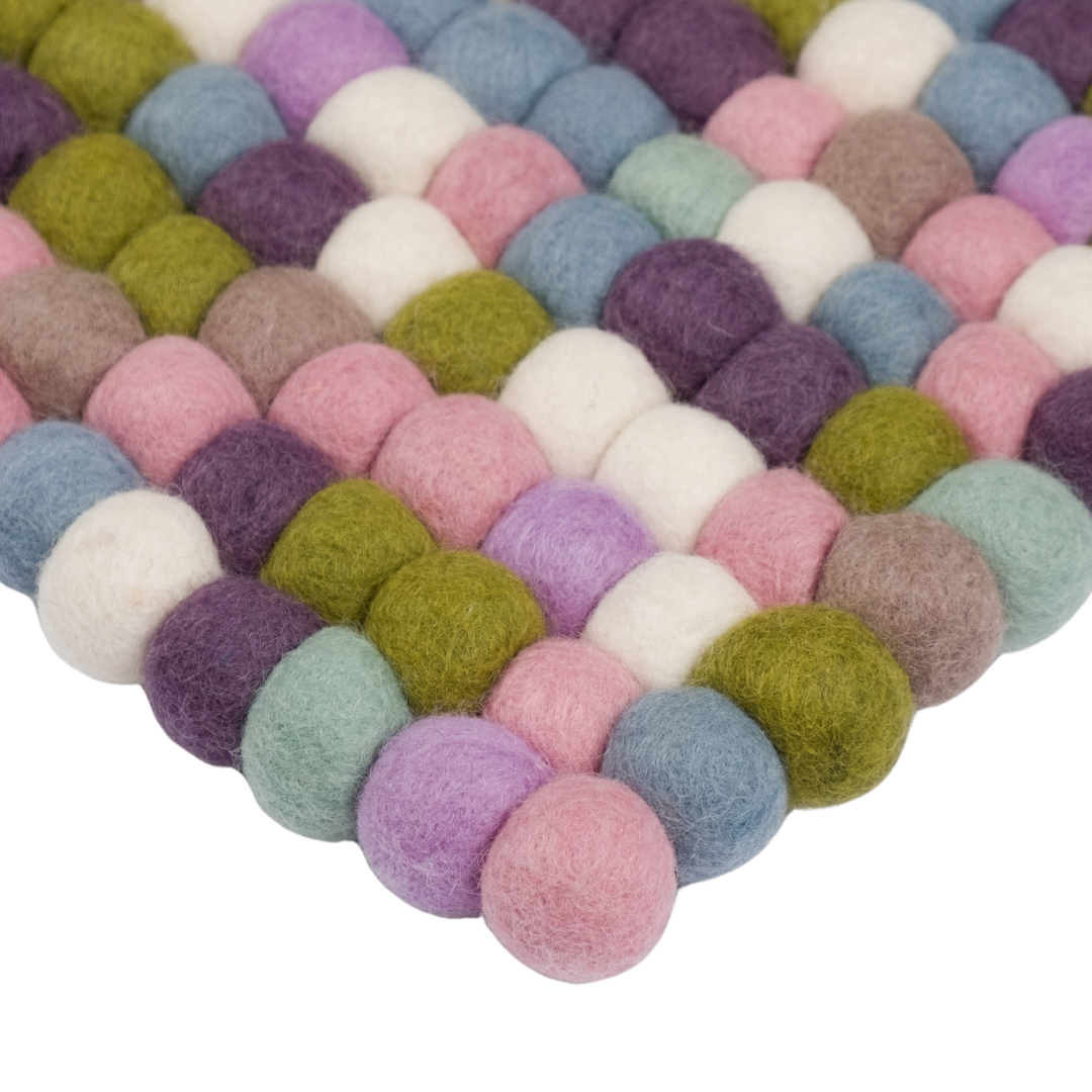 16-14272_myfelt_Multifarben Filzkugelteppich Rechteckig_Pastell_5 16-14272_myfelt_Multifarben Filzkugelteppich Rechteckig_Pastell_5