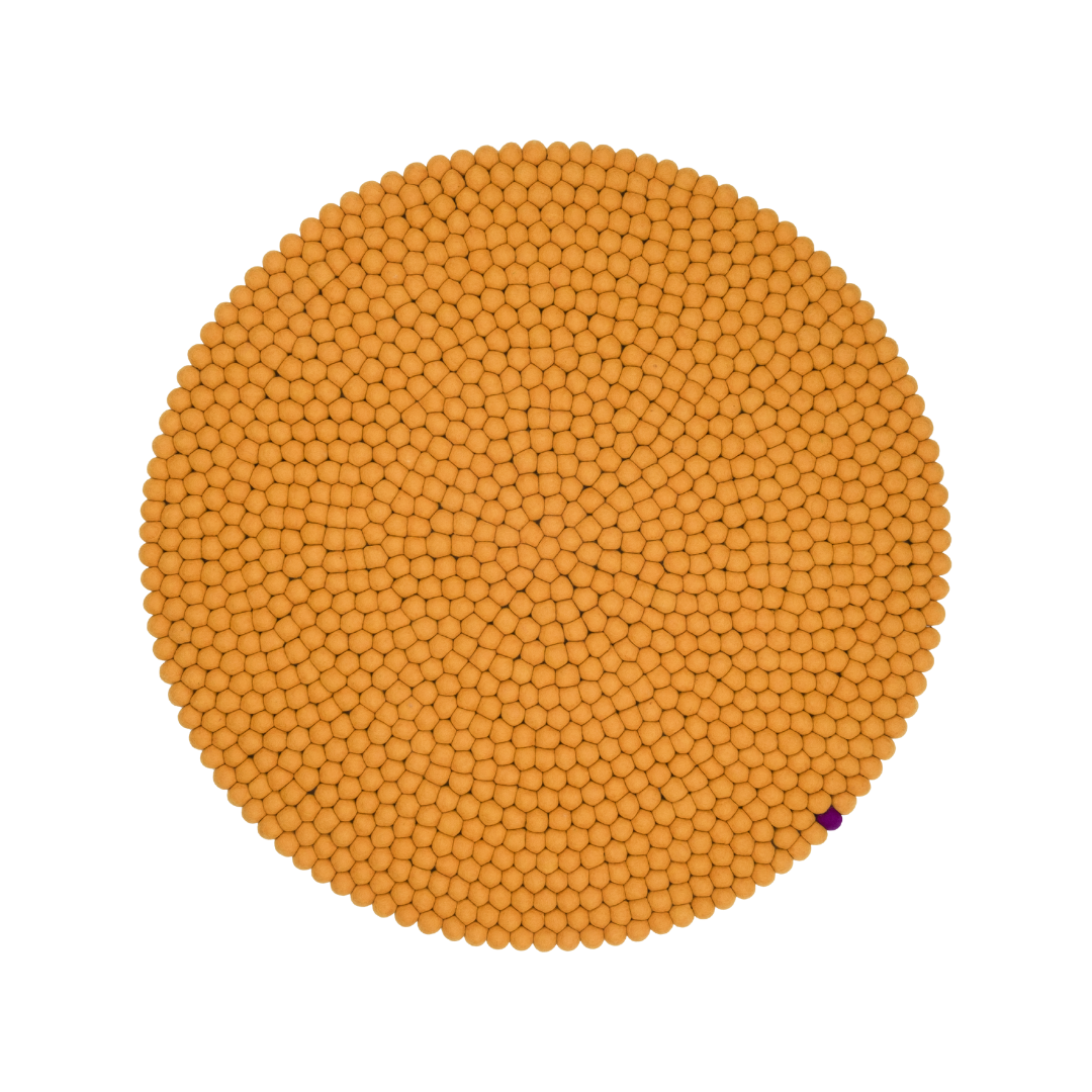 16-14900_myfelt_Big One Filzkugelteppich Rund_Gelb_1 16-14900_myfelt_Big One Filzkugelteppich Rund_Gelb_1