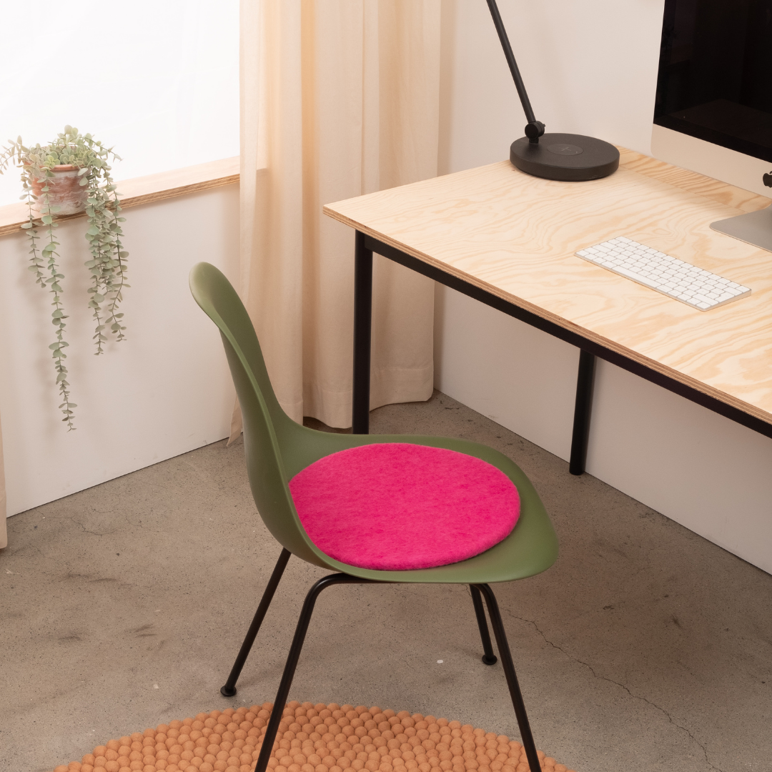 16-15498_myfelt_New Colours Flache Sitzauflage rund_Rosa_3 16-15498_myfelt_New Colours Flache Sitzauflage rund_Rosa_3