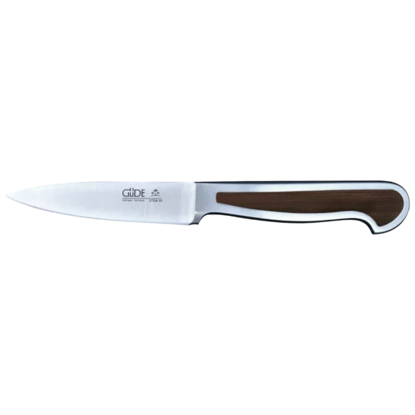 Ein Bild aus dem Taiga Store von taiga.green. Ein Küchenmesser aus rostfreiem Stahl mit einer spitzen Klinge und einem dunklen Holzgriff, abgebildet auf einem schlichten weißen Hintergrund. Die Klinge ist mit dem Güde-Logo und -Text graviert. Jetzt bestellen im Eco Shop von www.taiga.green. Hier nachhaltig einkaufen mit dem Taiga Eco Rating